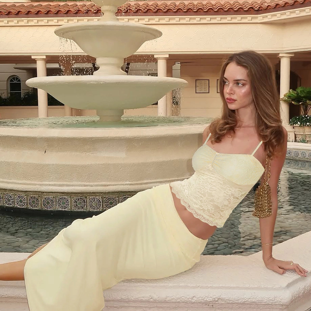 Well Tailored Garment with a Graceful Silhouette