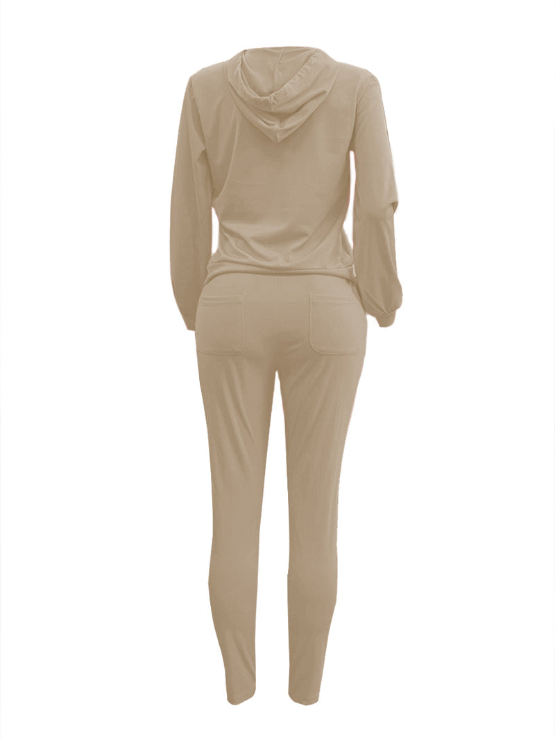 Polished Trousers with an Effortless Classic Look