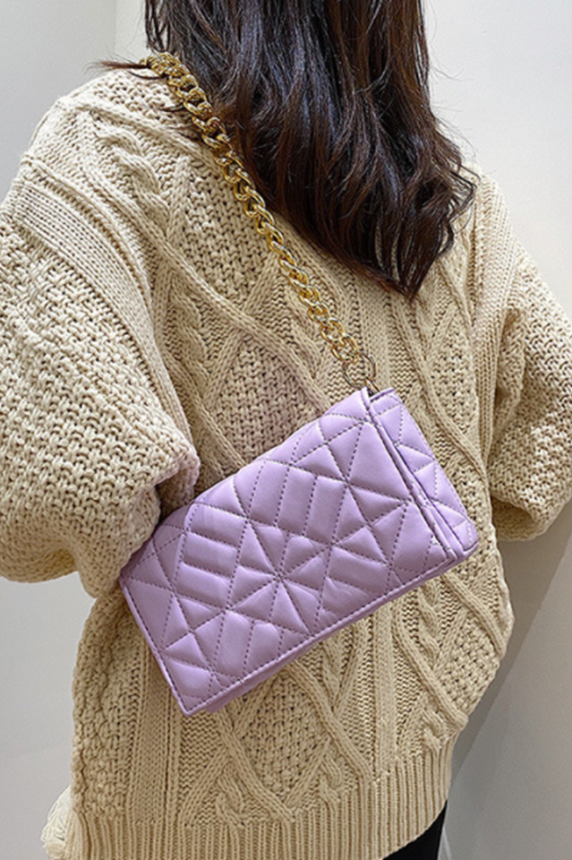 Effortlessly Elegant Bag with a Timeless Design