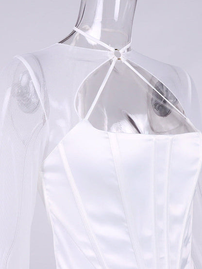 Effortlessly Elegant Top with a Timeless Design