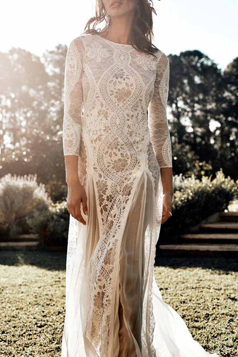 Sophisticated Dress with a Clean Classic Look