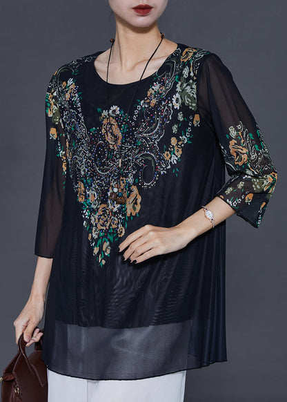 Elegantly Styled Blouse for Everyday Wear