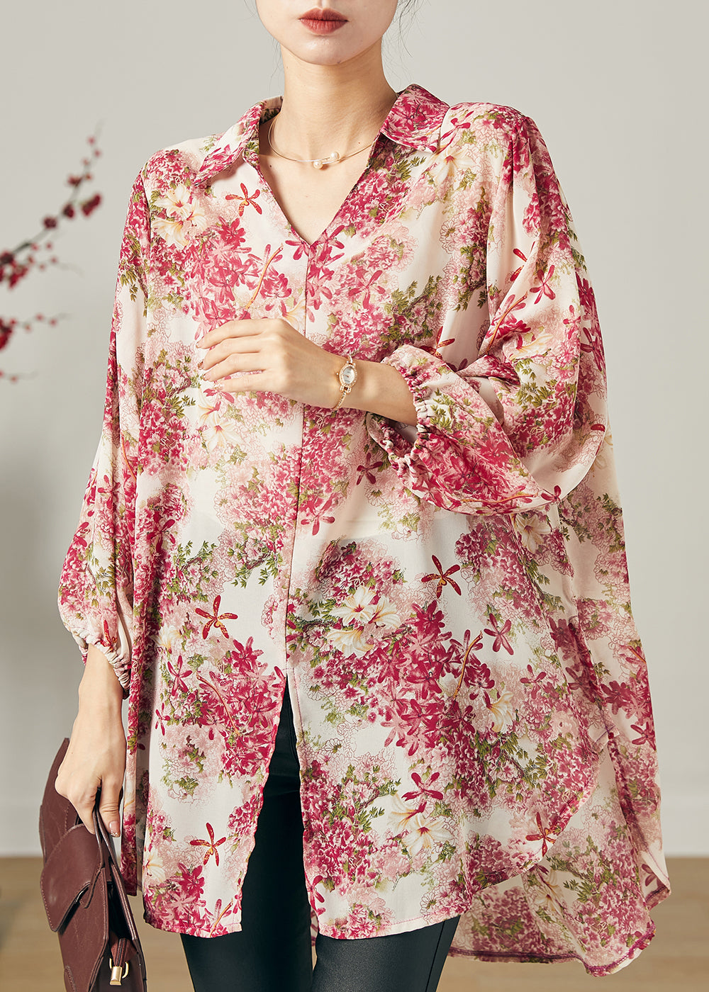 Elegantly Styled Blouse for Everyday Wear