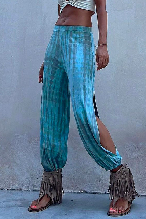 A Vintage Style Pants with Delicate Timeless Details