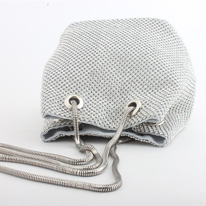 Gracefully Styled Bag for Any Occasion