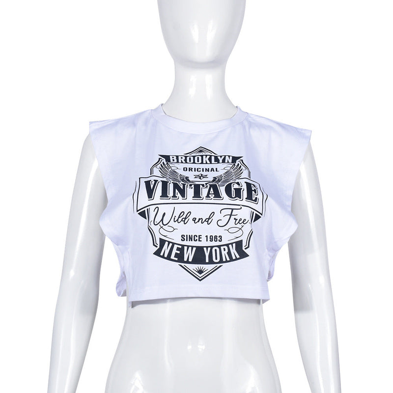 Well Tailored Top with a Graceful Silhouette