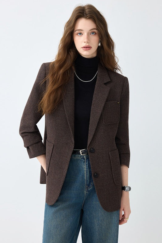 Well Tailored Garment with a Graceful Silhouette