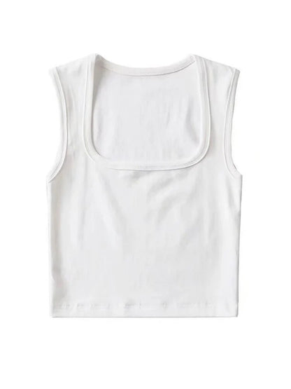 Polished Top with an Effortless Classic Look