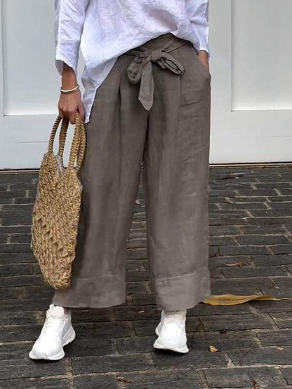 Well Tailored Trousers with a Graceful Silhouette