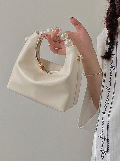 Classic Vintage Bag with a Flattering Fit