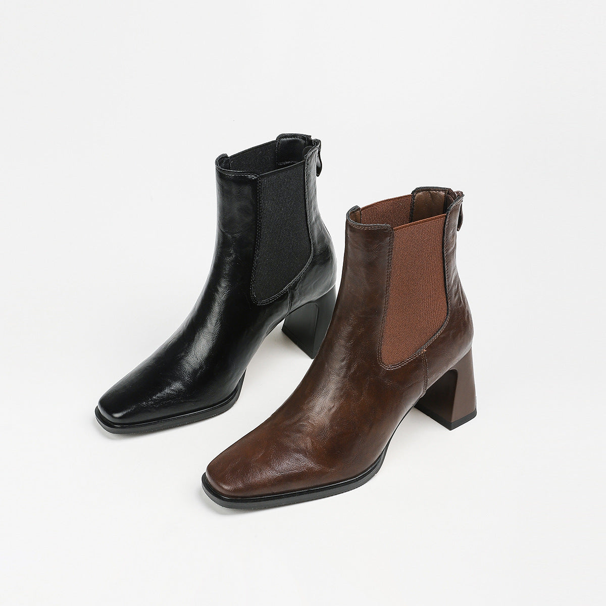 Well Tailored Boots with a Graceful Silhouette