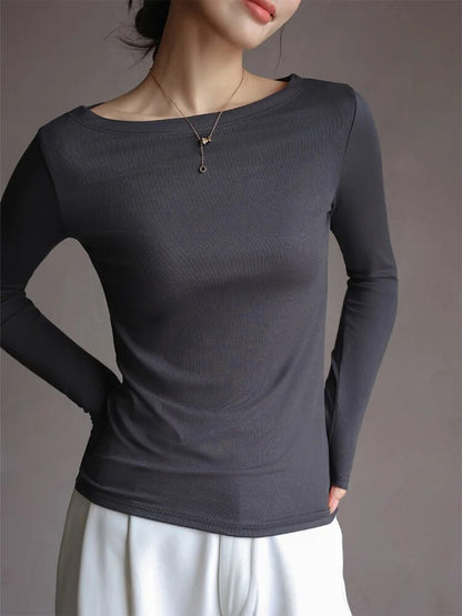Elegantly Styled Blouse for Everyday Wear