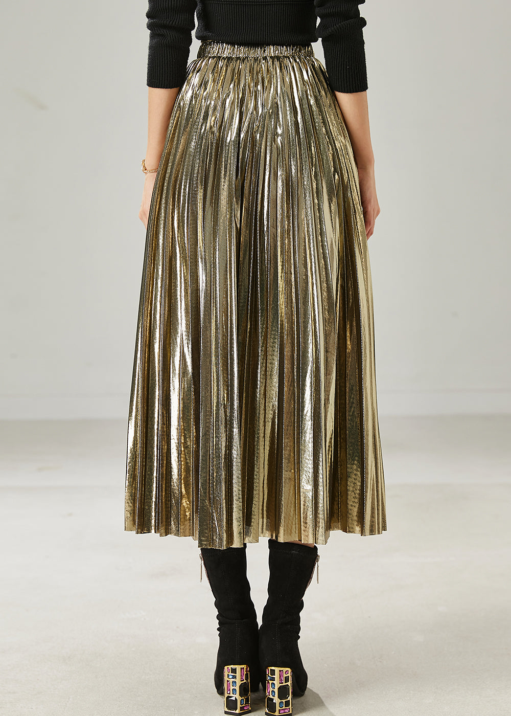 A Vintage Style Garment with Delicate Timeless Details