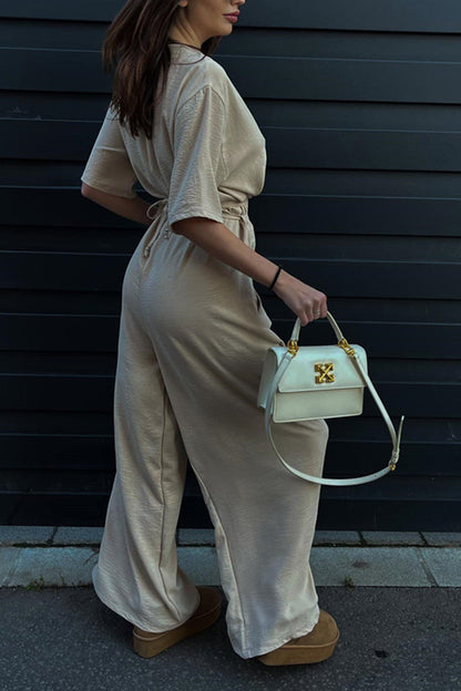 Effortlessly Elegant Garment with a Timeless Design