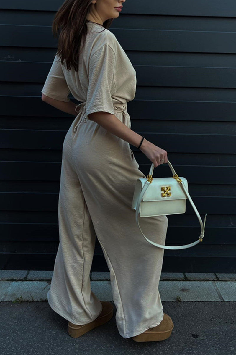 Effortlessly Elegant Garment with a Timeless Design