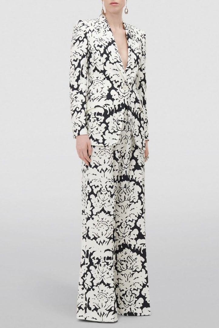 Elegantly Styled Garment for Everyday Wear