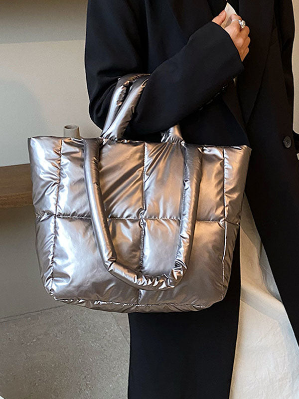 Beautifully Finished Bag in a Timeless Design