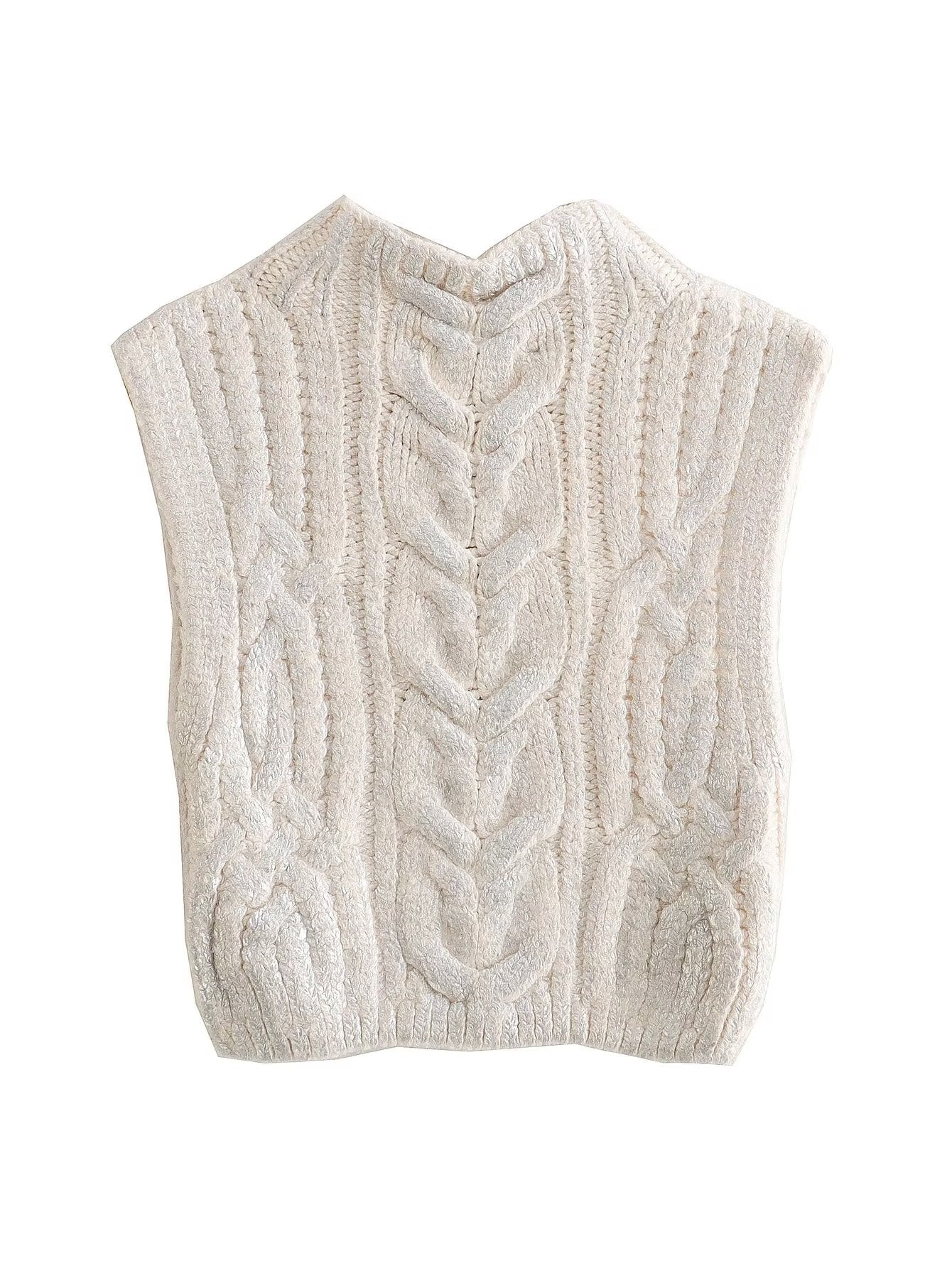 Beautifully Crafted Sweater in a Classic Style