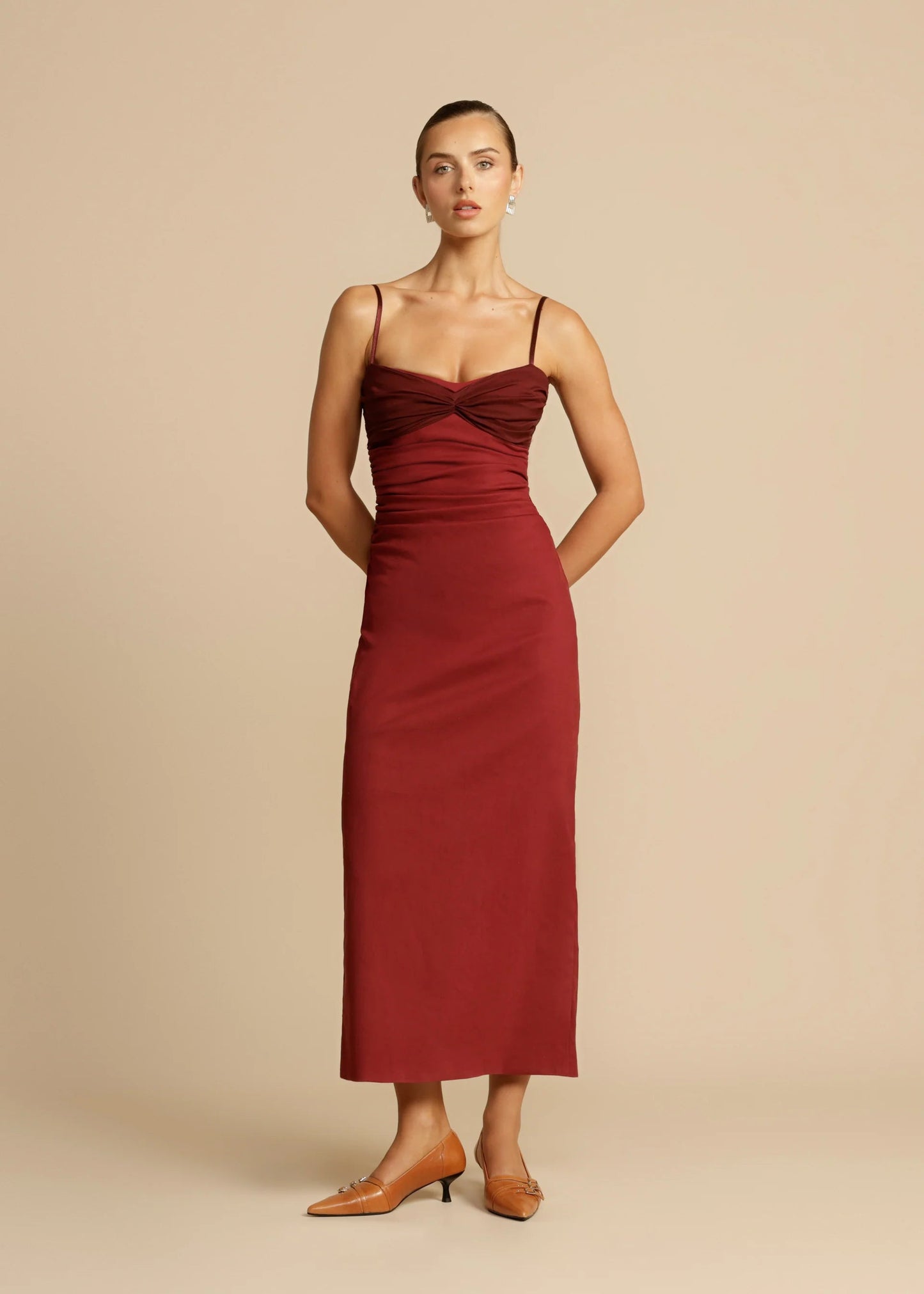 Classic Vintage Dress with a Flattering Fit