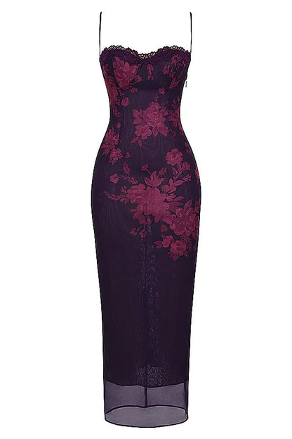 Well Tailored Garment with a Graceful Silhouette