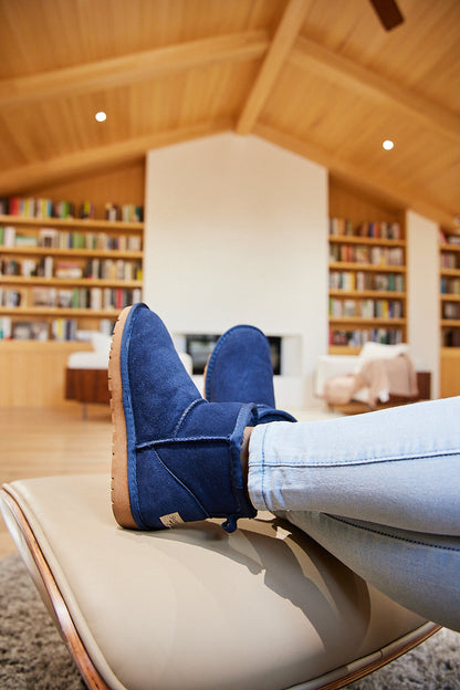 Beautifully Finished Boots in a Timeless Design