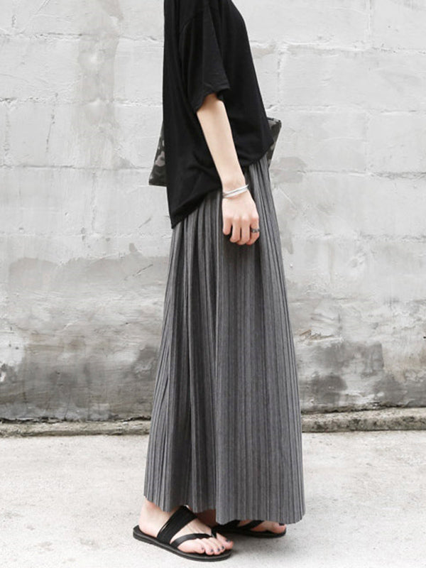 Well Tailored Garment with a Graceful Silhouette