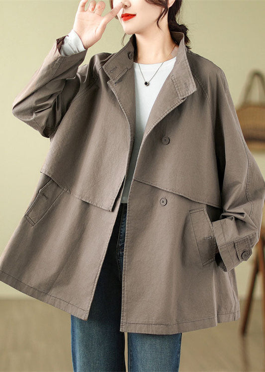 Effortlessly Elegant Coat with a Timeless Design