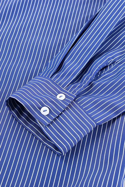 Sophisticated Blouse with a Clean Classic Look