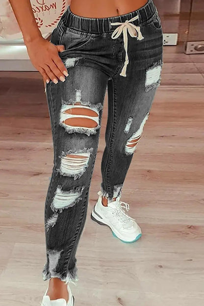 Beautifully Finished Pants in a Timeless Design