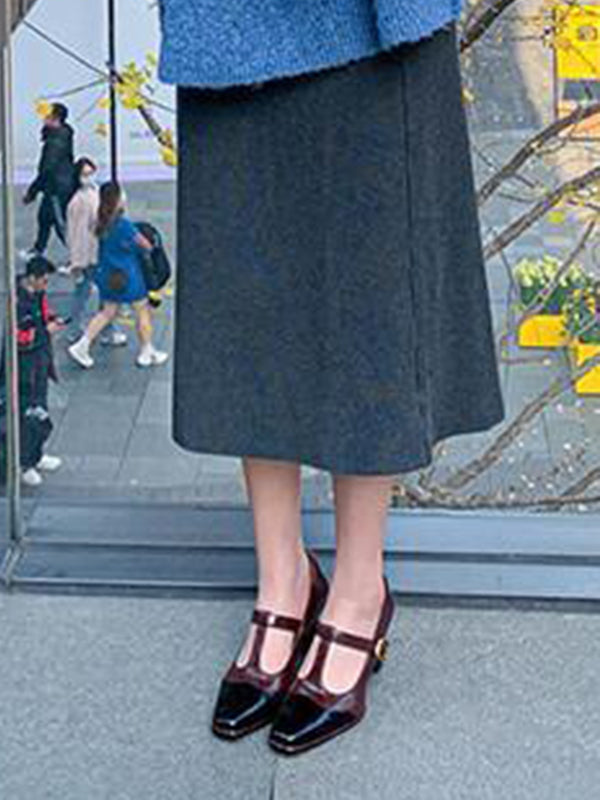 Classic Vintage Garment with a Flattering Fit