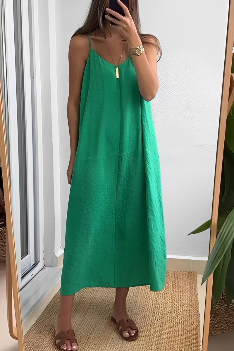 Polished Dress with an Effortless Classic Look