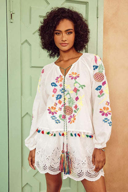 Elegantly Styled Blouse for Everyday Wear