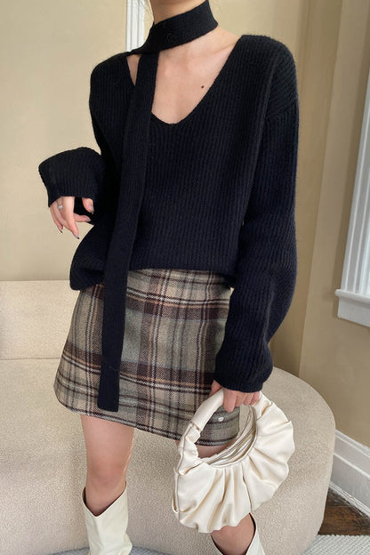 Effortlessly Elegant Garment with a Timeless Design