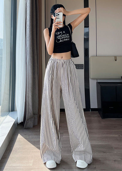 Elegantly Styled Pants for Everyday Wear