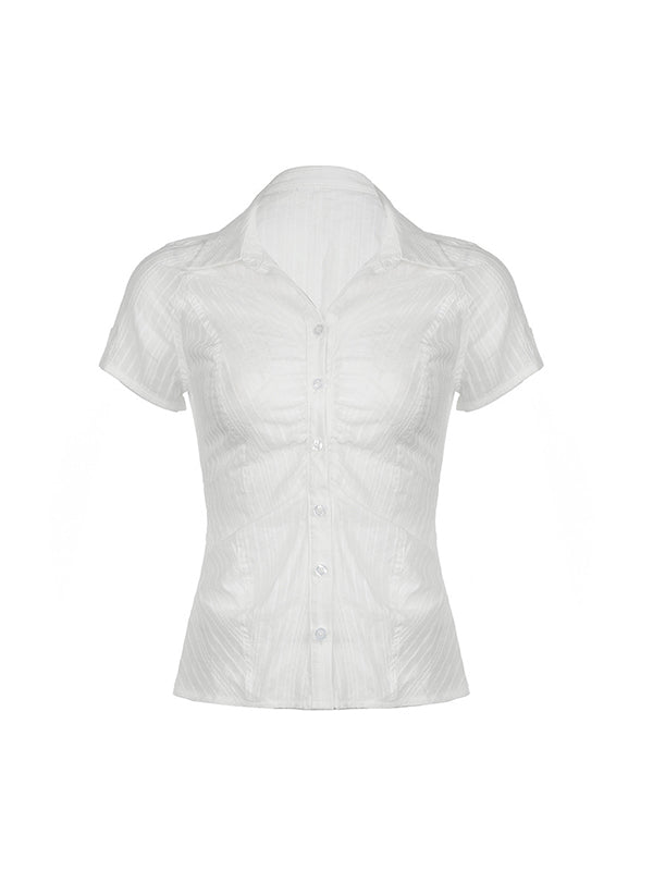 Classic Vintage Shirt with a Flattering Fit