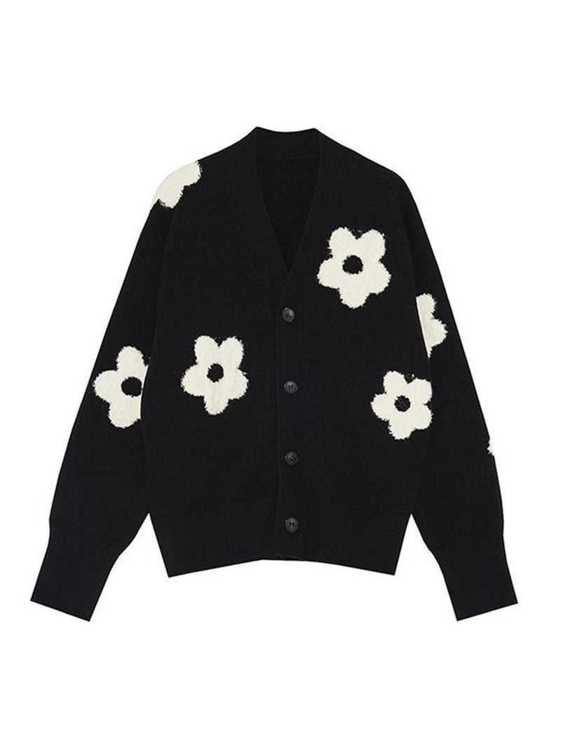 Effortlessly Elegant Cardigan with a Timeless Design
