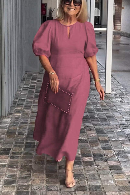 Beautifully Finished Dress in a Timeless Design