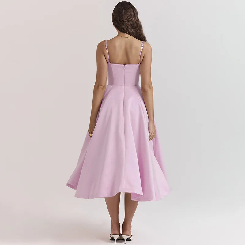 Beautifully Crafted Dress in a Classic Style