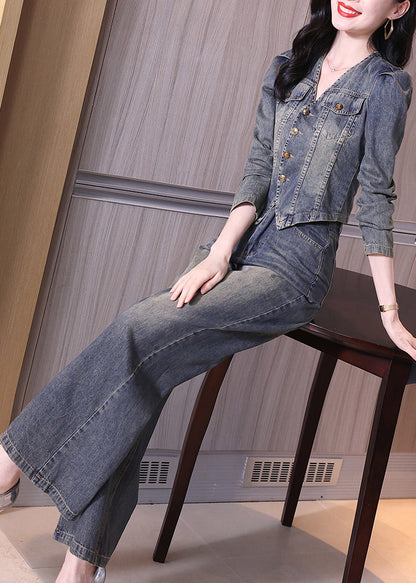 Well Tailored Pants with a Graceful Silhouette