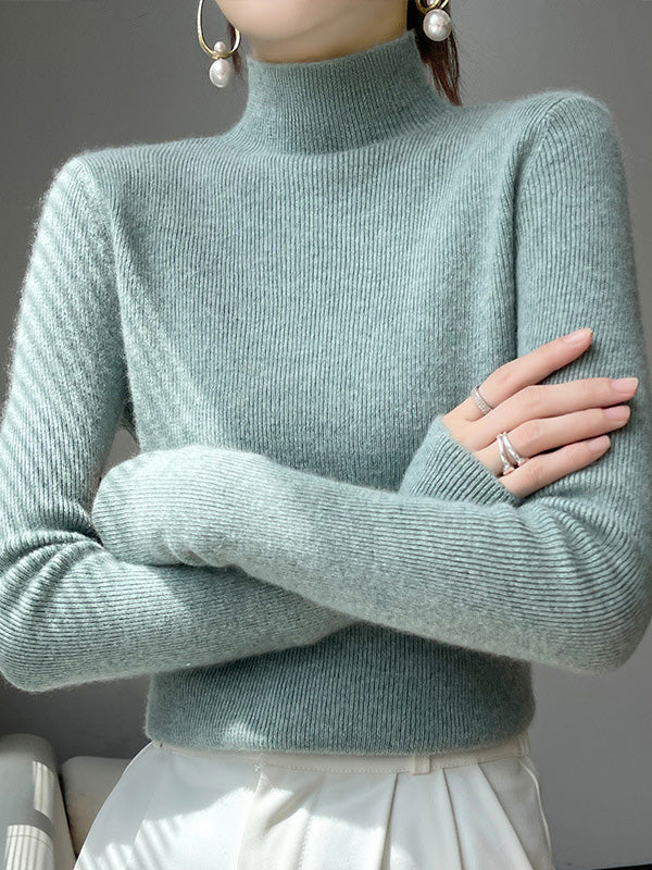 Beautifully Crafted Sweater in a Classic Style
