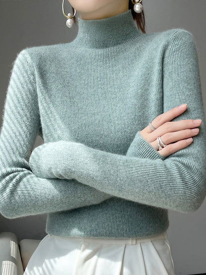 Beautifully Crafted Sweater in a Classic Style