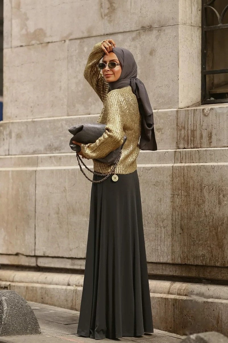 Classic Vintage & Enduringly Stylish Sweater
