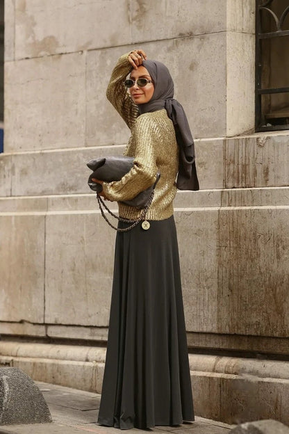 Classic Vintage & Enduringly Stylish Sweater
