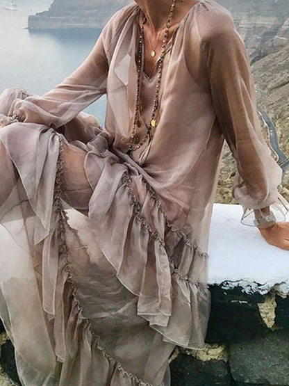 Effortlessly Elegant Dress with a Timeless Design