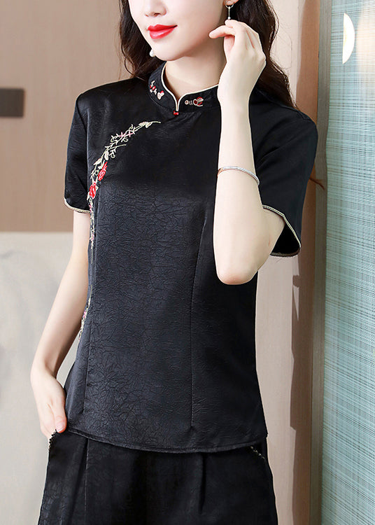 Beautifully Balanced Top with Timeless Character
