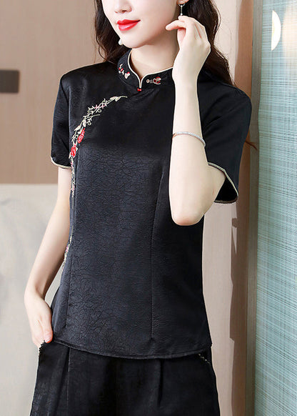 Beautifully Balanced Top with Timeless Character
