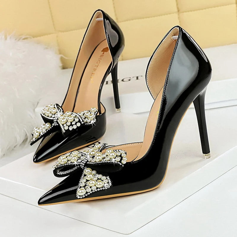 Elegantly Styled Heels for Everyday Wear