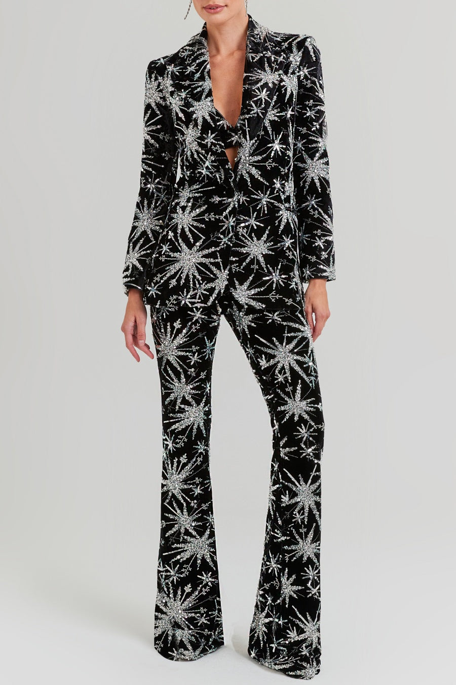 Sophisticated Garment with a Clean Classic Look
