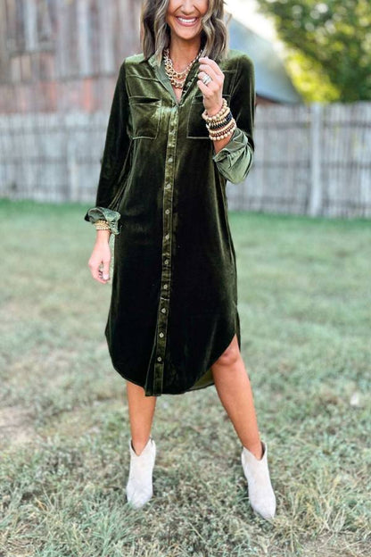 Well Tailored Dress with a Graceful Silhouette