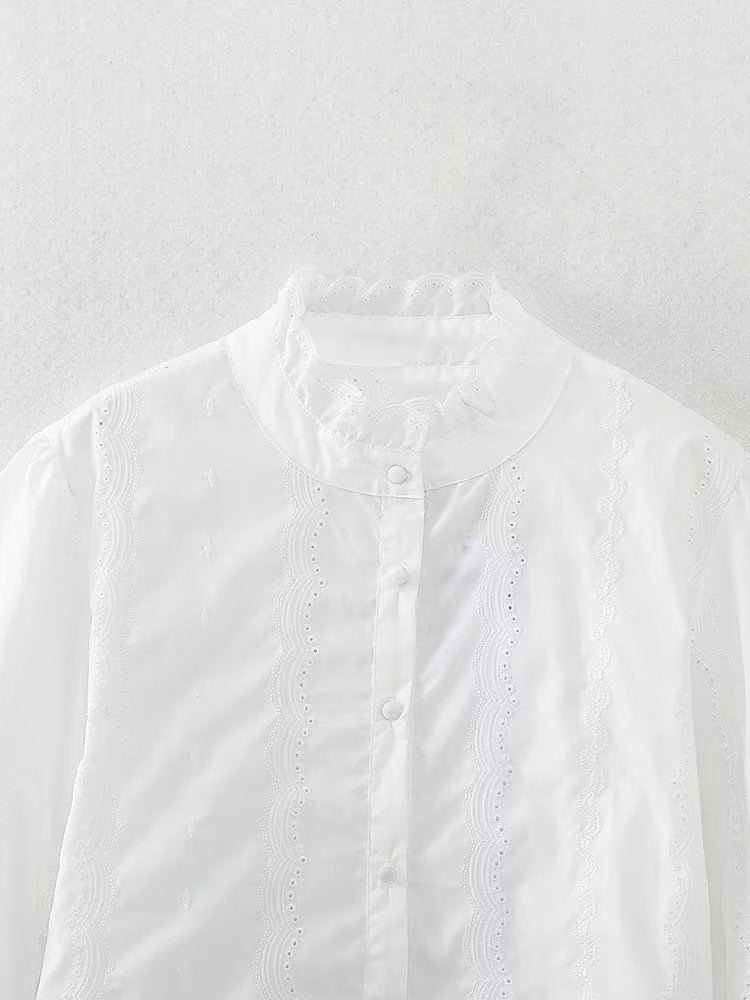 Beautifully Finished Shirt in a Timeless Design